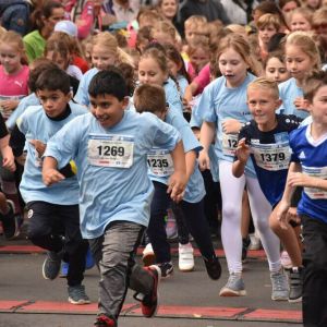 image004
