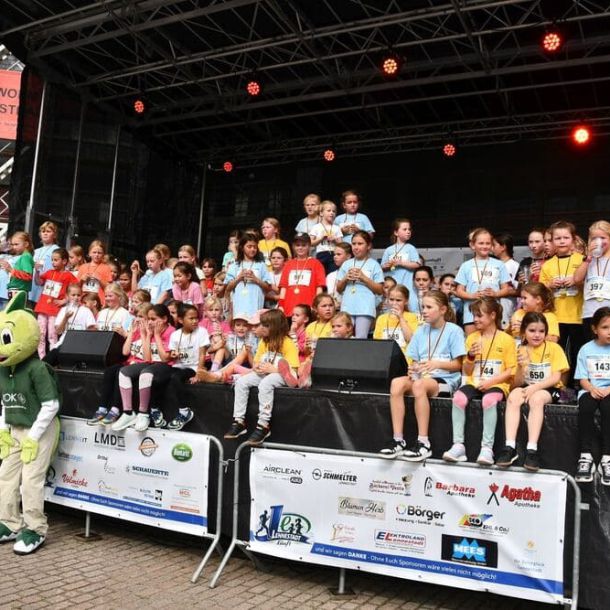 image100