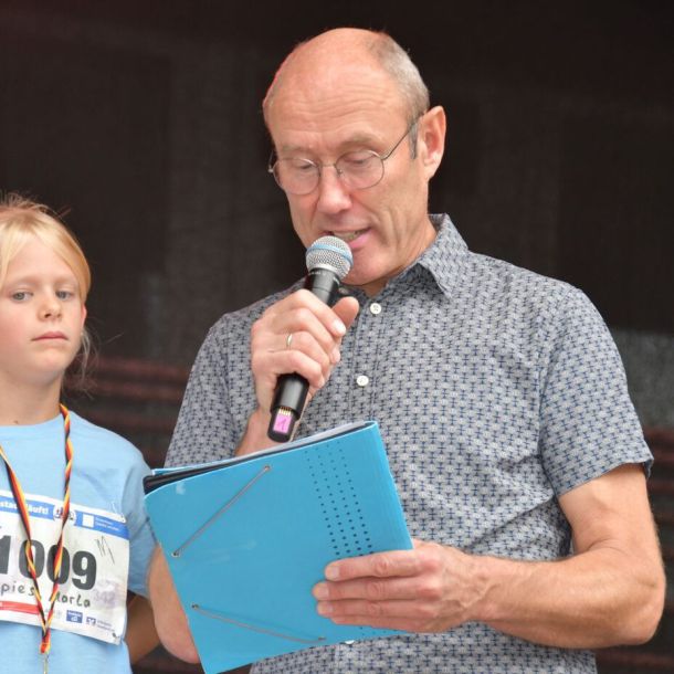 image203